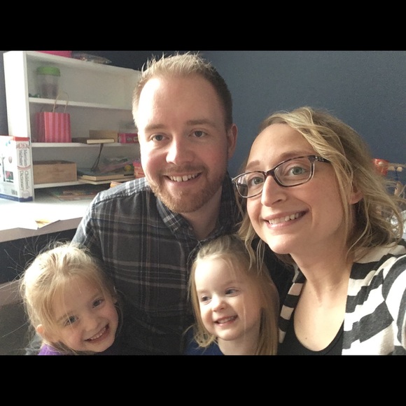 Meet your Posher, Elizabeth - Picture 1 of 1